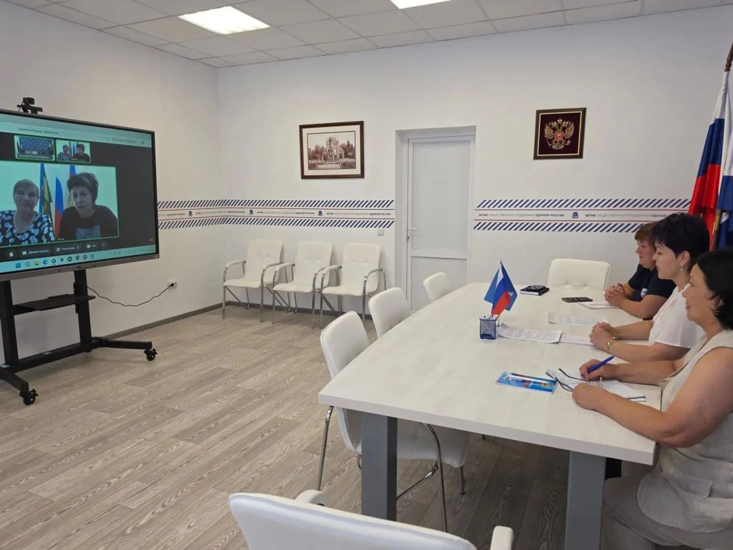 В Геническе подписали соглашение о сотрудничестве В Геническе подписали соглашение о сотрудничестве