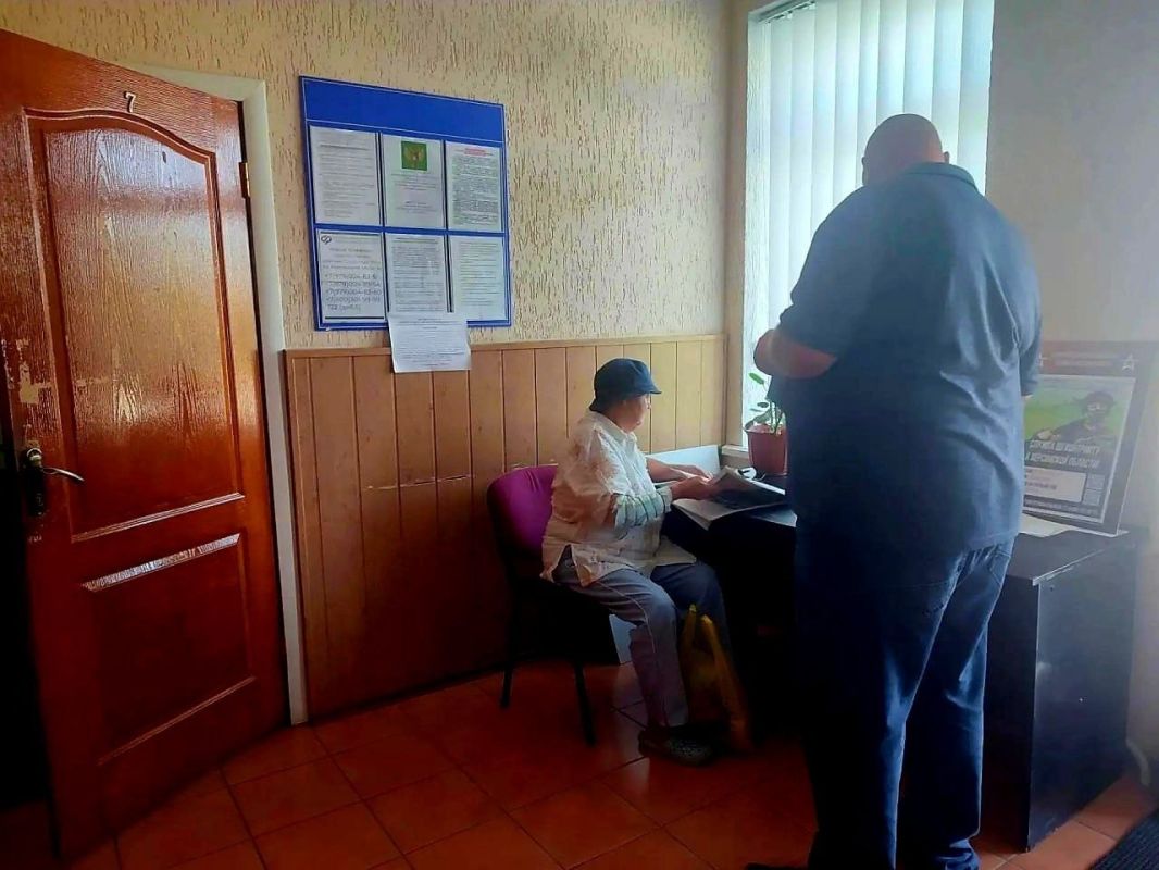 Александр Дудка: Плановые приёмы граждан в Лазурном, Красном и Владимировке Скадовского округа Александр Дудка: Плановые приёмы граждан в Лазурном, Красном и Владимировке Скадовского округа