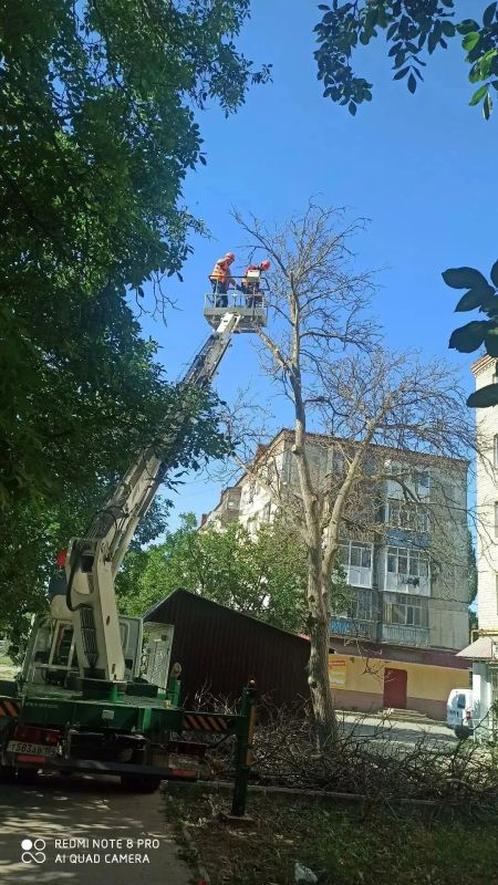 МКУ «Азовкоммунсервис»: Забота о чистоте и порядке в Геническом округе МКУ «Азовкоммунсервис»: Забота о чистоте и порядке в Геническом округе