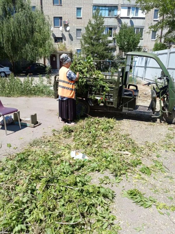 МКУ «Азовкоммунсервис»: Забота о чистоте и порядке в Геническом округе МКУ «Азовкоммунсервис»: Забота о чистоте и порядке в Геническом округе