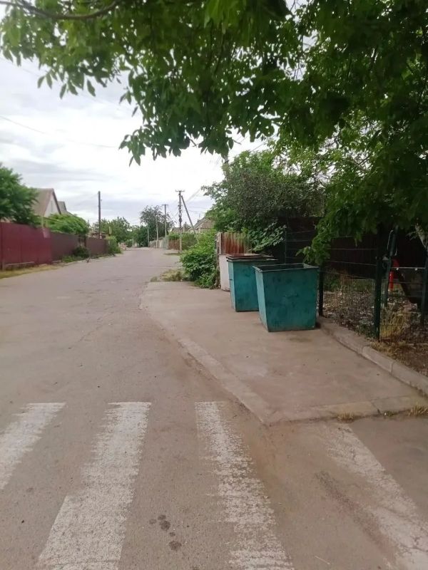 Благоустройство города Голая Пристань продолжается Благоустройство города Голая Пристань продолжается