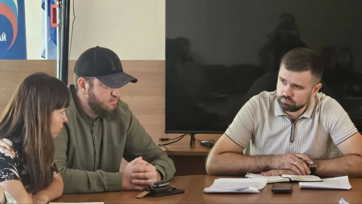 Совещание в Скадовске: подготовка к зиме – приоритетная задача Совещание в Скадовске: подготовка к зиме – приоритетная задача