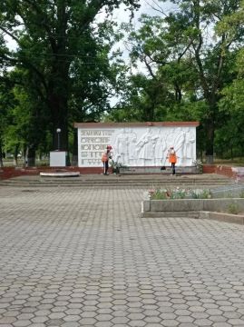Благоустройство города Голая Пристань продолжается