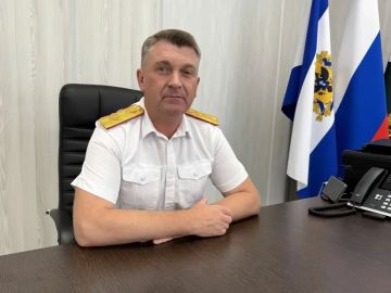 Поздравление руководителя следственного управления по Херсонской области с Днем сотрудника органов следствия Российской Федерации