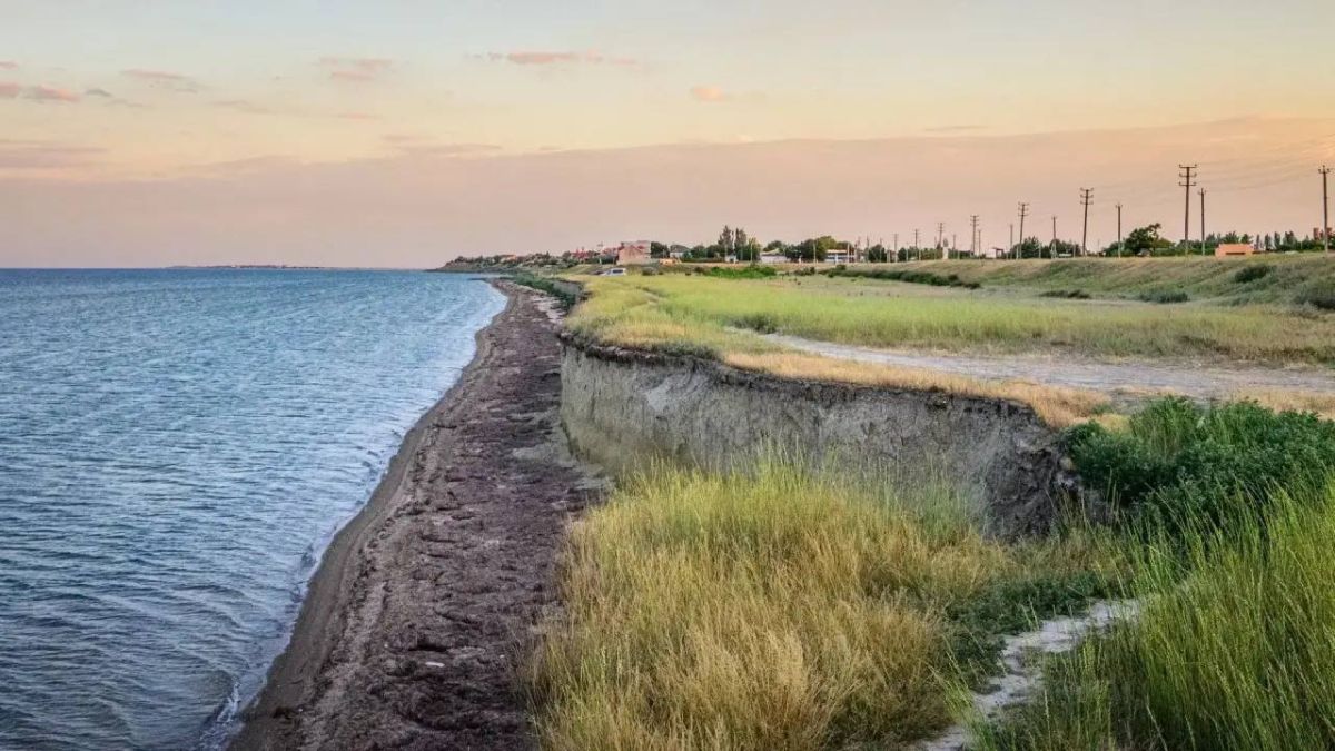 Красоты нашего края. Херсон.ру даже в украинском плену Красоты нашего края. Херсон.ру даже в украинском плену