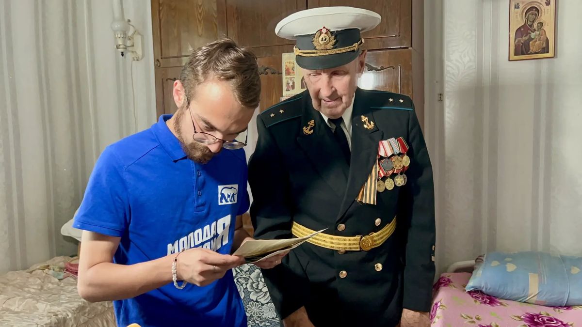 От школьной игры до настоящих историй службы От школьной игры до настоящих историй службы
