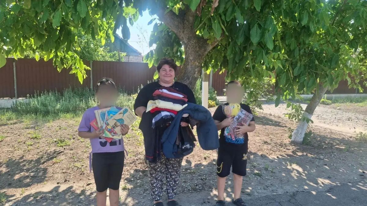Помощь многодетным семьям в ТУ «Лазурное» Скадовского округа Помощь многодетным семьям в ТУ «Лазурное» Скадовского округа