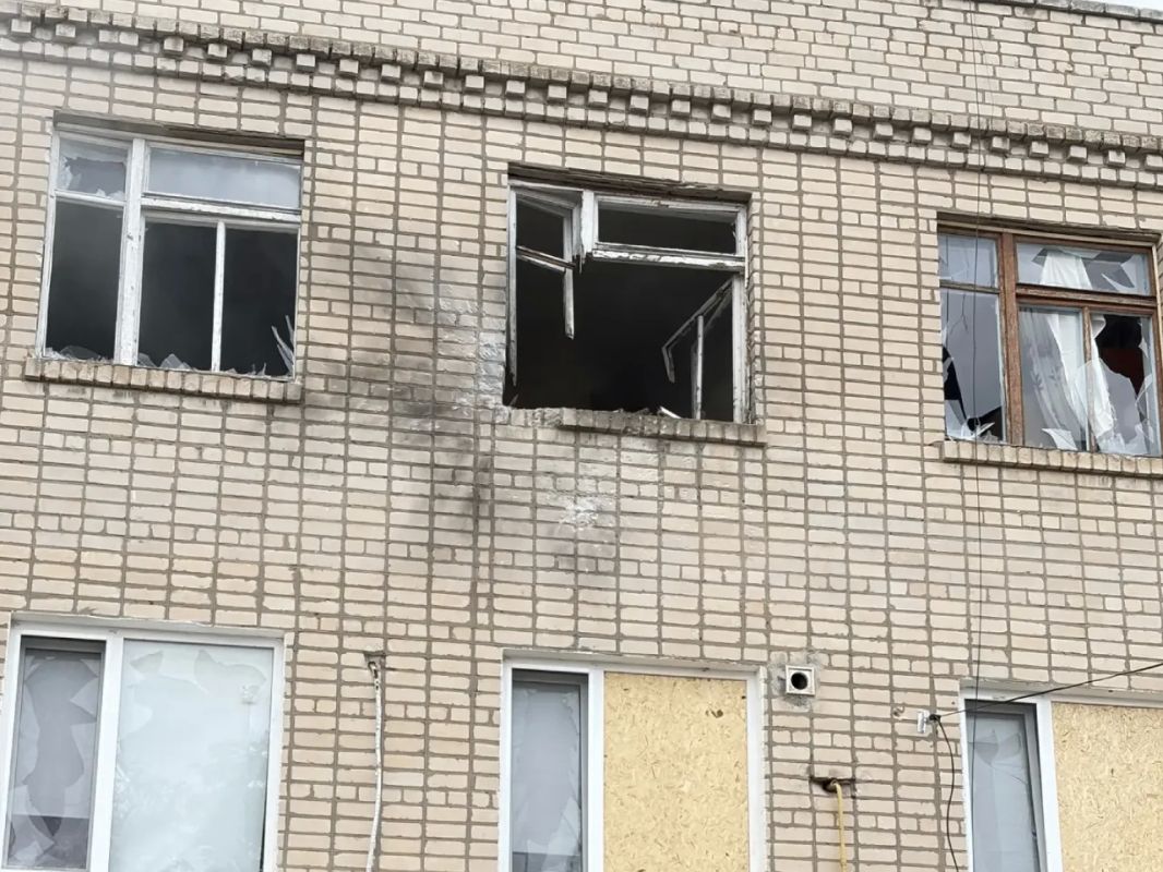 Руслан Хоменко: 21+. За неделю с 20 по 26 июля Алешкинский округ вновь пережил тяжелые потери Руслан Хоменко: 21+. За неделю с 20 по 26 июля Алешкинский округ вновь пережил тяжелые потери