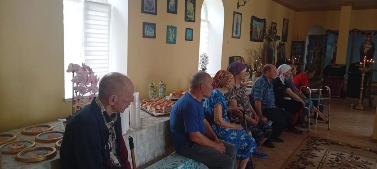 Свет веры в сердцах: подопечные Владимиро-Ильинского пансионата встретили День Крещения Руси в храме