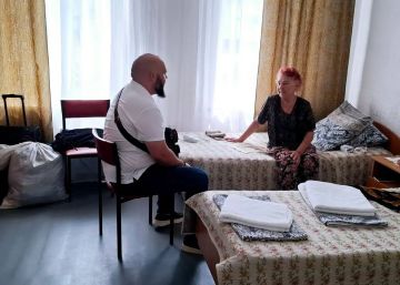 Омбудсмен Херсонской области системно помогает эвакуированным в пунктах временного размещения