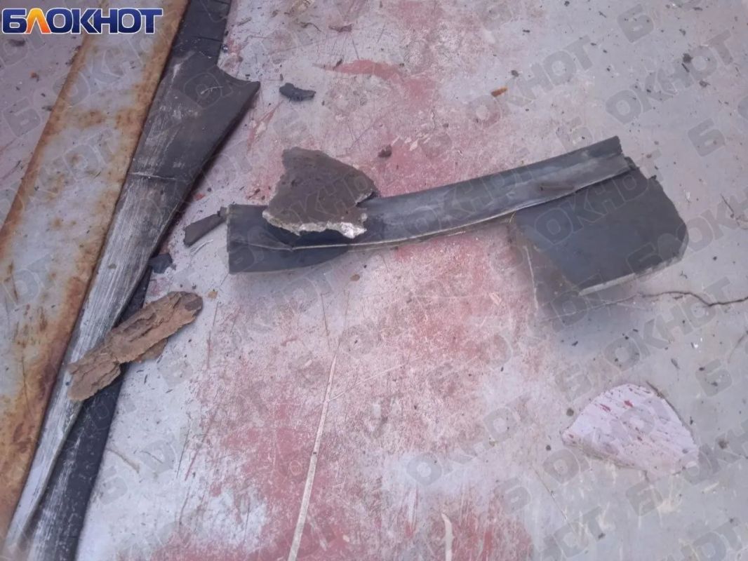 Дроны ВСУ атаковали сразу три автомобиля мирных жителей Дроны ВСУ атаковали сразу три автомобиля мирных жителей