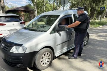 В Каланчакском округе Херсонской области сотрудники Госавтоинспекции провели профилактические беседы с водителями