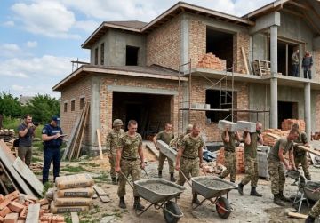 Енот из Херсона: В Одесской области правоохранители разоблачили командира воинской части, который в течение нескольких месяцев привлекал подчиненных к строительству своего частного дома