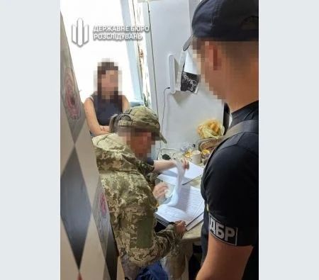 На Украине начали обыскивать ТЦК На Украине начали обыскивать ТЦК
