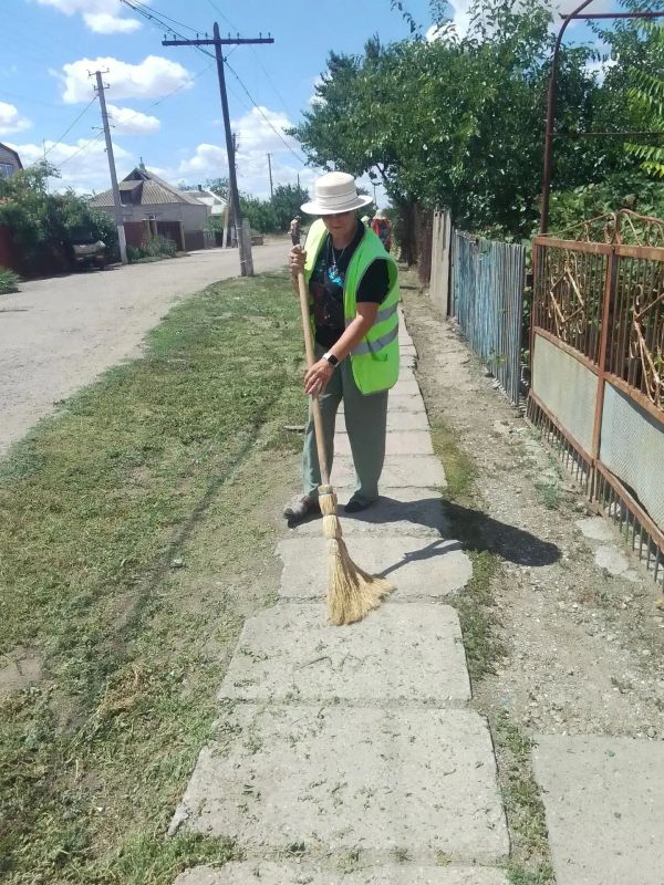 Плановые работы по благоустройству: МКУ «Горжилстрой» заботится о чистоте и комфорте Генического округа Плановые работы по благоустройству: МКУ «Горжилстрой» заботится о чистоте и комфорте Генического округа