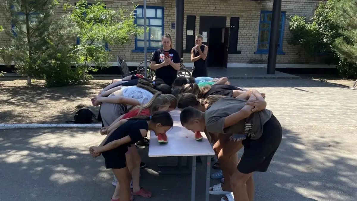 В Новодмитровке Второй Ивановского округа прошел "Арбузный переполох"