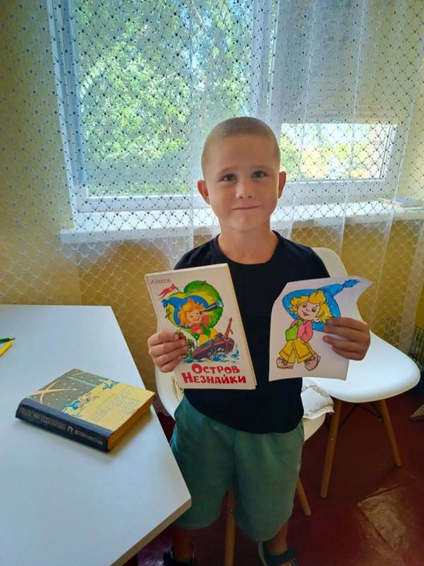 Александр Дудка: В Скадовском округе прошёл мастер-класс «Арт-медитация: образы из любимой книги» Александр Дудка: В Скадовском округе прошёл мастер-класс «Арт-медитация: образы из любимой книги»