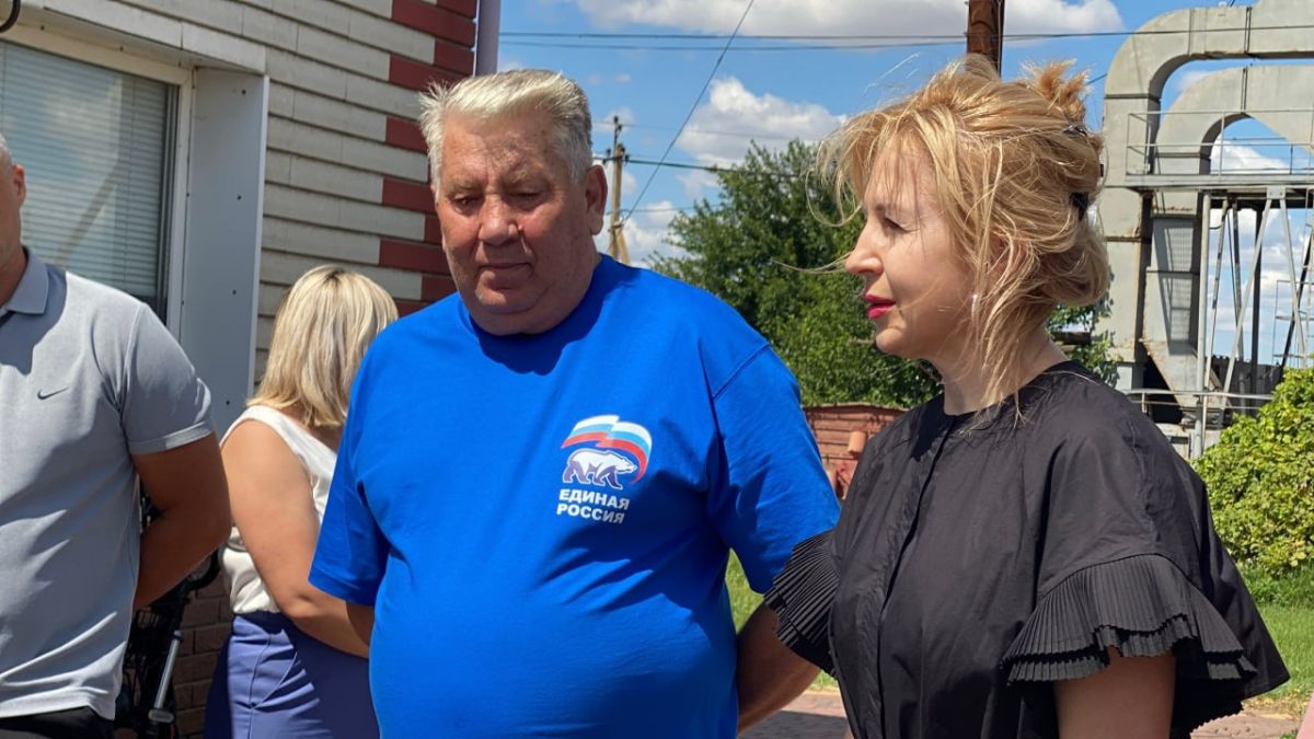 «Единая Россия» провела выездное совещание по мерам поддержки агропредприятий Генического округа «Единая Россия» провела выездное совещание по мерам поддержки агропредприятий Генического округа