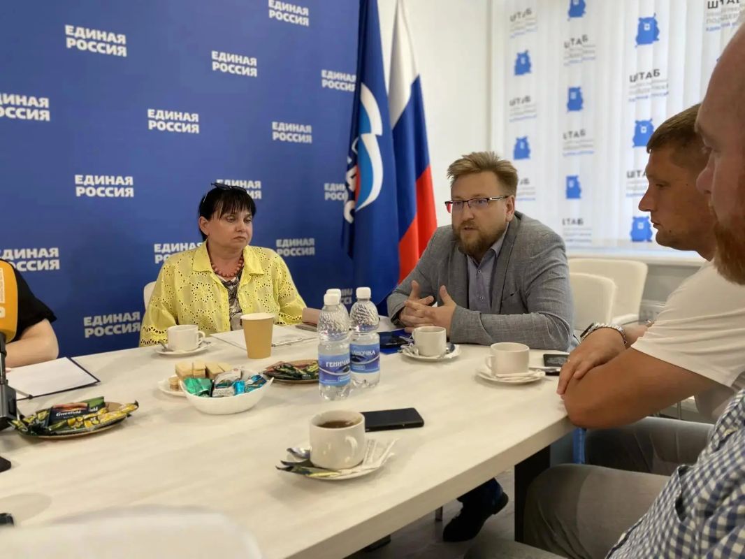 Приняла участие в проекте Сторонников Единой России «Добрые встречи» с нашими активистами из некоммерческого сектора Приняла участие в проекте Сторонников Единой России «Добрые встречи» с нашими активистами из некоммерческого сектора