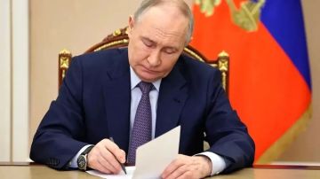 Владимир Сальдо: Президент подписал закон, который поможет историческим регионам спокойнее пройти переходный период