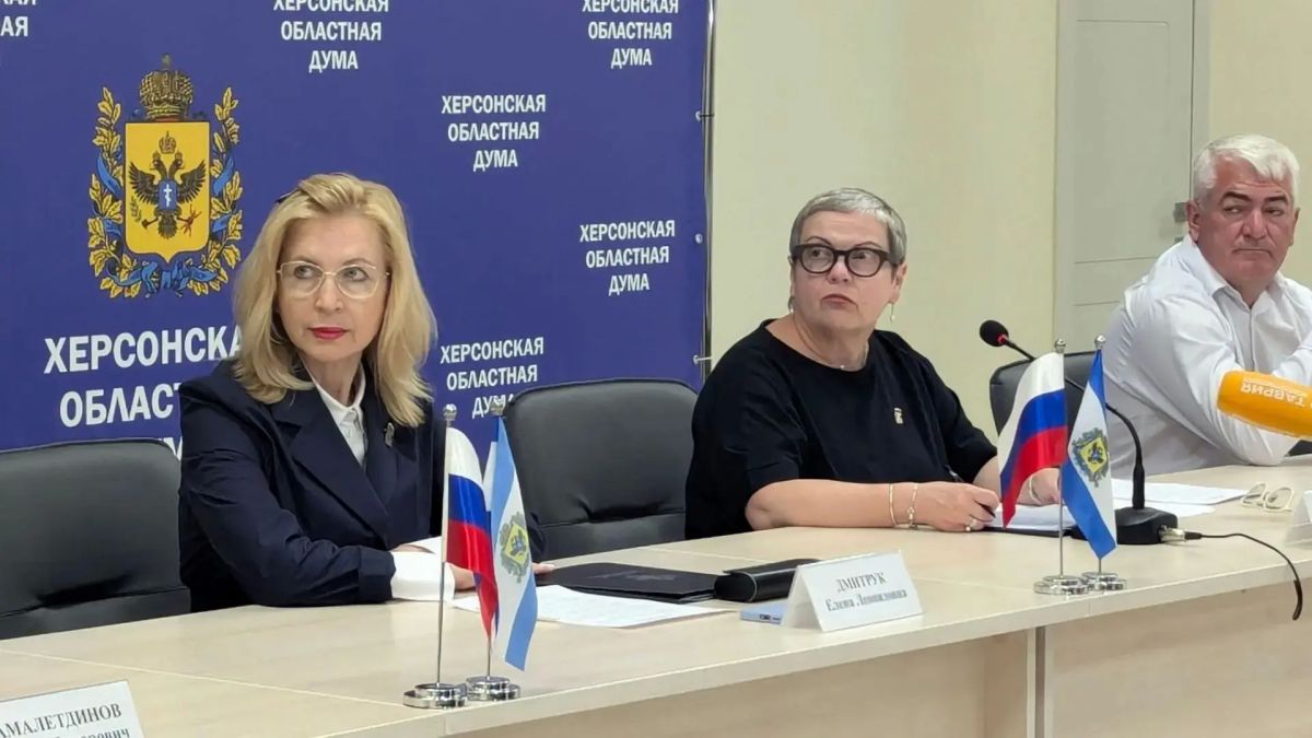 Председатель Контрольно-счетной палаты Херсонской области принял участие в 53-м заседании Херсонской областной Думы I созыва Председатель Контрольно-счетной палаты Херсонской области принял участие в 53-м заседании Херсонской областной Думы I созыва