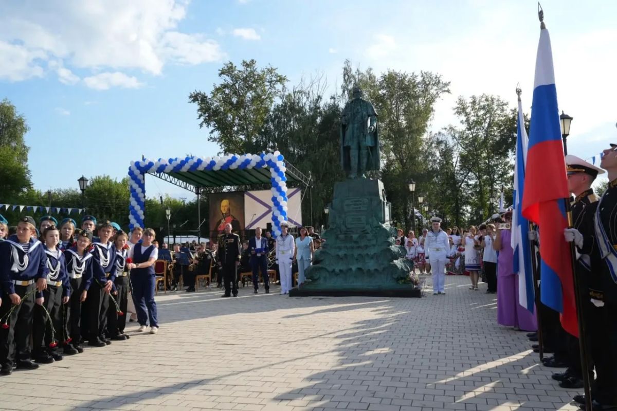 Мордовия и Херсонщина связаны памятью об адмирале Ушакове и братством шеф-региона, заявил Владимир Сальдо Мордовия и Херсонщина связаны памятью об адмирале Ушакове и братством шеф-региона, заявил Владимир Сальдо