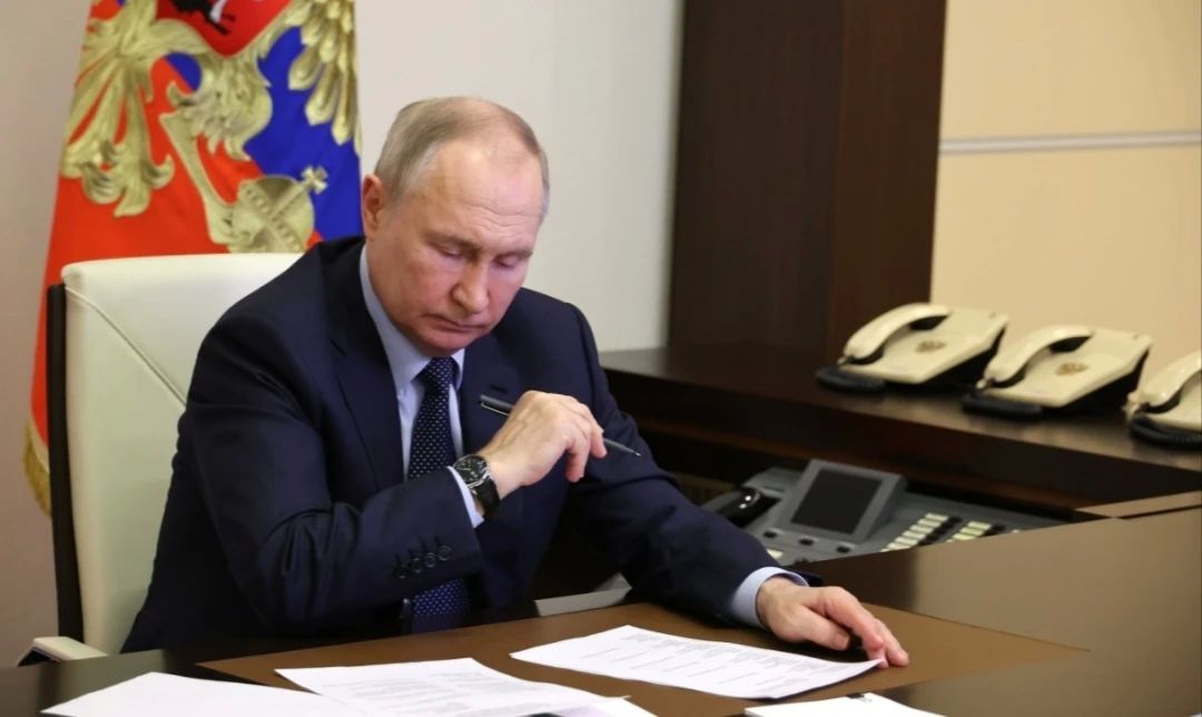 Президент подписал закон: сапёры МЧС получат статус ветеранов боевых действий