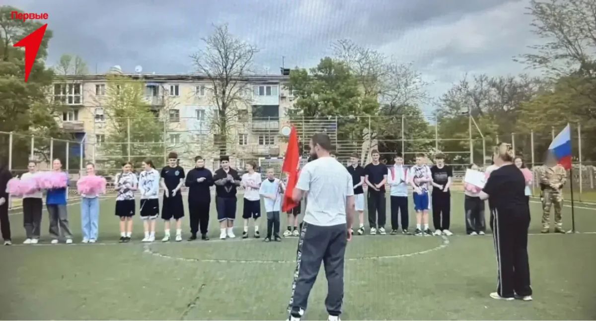 Первые Асканийской школы провели конкурс физкультминуток «Зарядная волна»