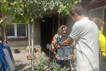 Большая часть Голопристанского округа десять дней остается без света