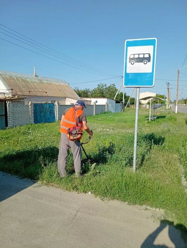 Плановые работы по благоустройству прошли в посёлке Лазурное Плановые работы по благоустройству прошли в посёлке Лазурное