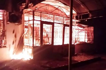 Укронацисты нанесли удары по оптовой базе «Мегаполис» в Каховке