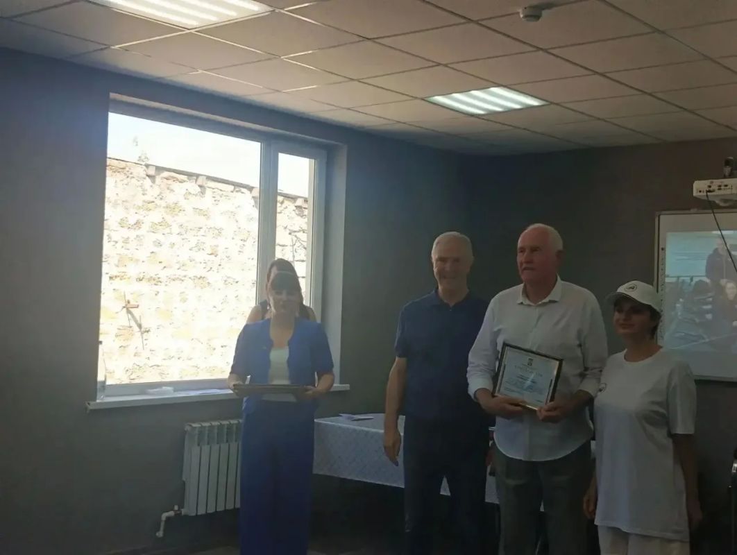 Дорогие друзья! Сегодня мы отмечаем Всероссийский день физкультурника — праздник силы духа, красоты и воли к победе! Дорогие друзья! Сегодня мы отмечаем Всероссийский день физкультурника — праздник силы духа, красоты и воли к победе!