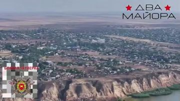 Два майора: Херсонское направление. Операторы ударных дронов 4й военной базы нанесли поражение ВСУ в их ближнем тылу