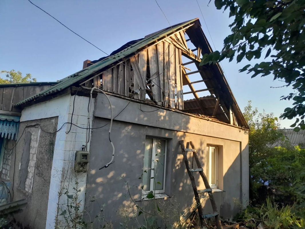 Павел Филипчук: За последние несколько дней украинские террористы продолжают усиленно обстреливать Каховский округ Павел Филипчук: За последние несколько дней украинские террористы продолжают усиленно обстреливать Каховский округ