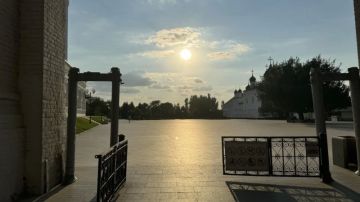 ������������� ���� �� +42�C ��������� � ������������� � ������������ ��������