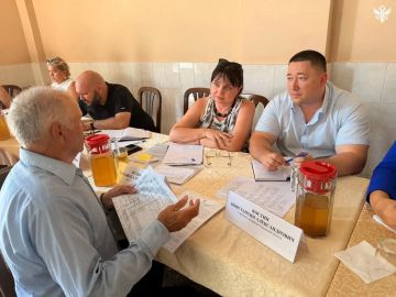 Замгубернатора Херсонской области провела прием эвакуированных граждан