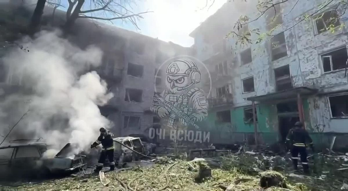В результате удара управляемой авиабомбой по Запорожью пострадали 18 человек