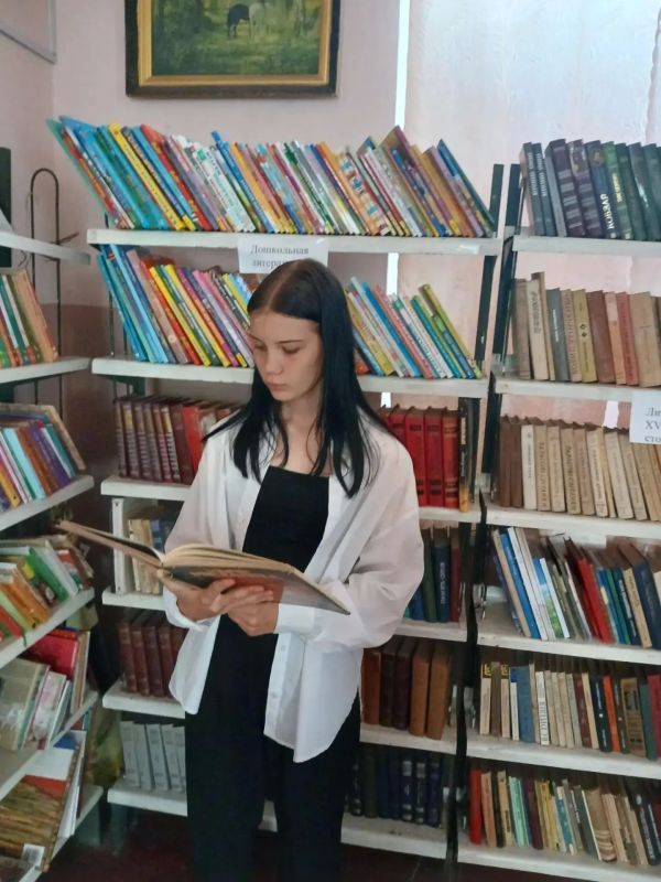 В Скадовском округе прошла литературная игра «Путешествие на остров книг» В Скадовском округе прошла литературная игра «Путешествие на остров книг»