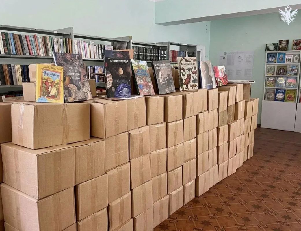 Библиотеки Алешкинского округа получили новую партию книг
