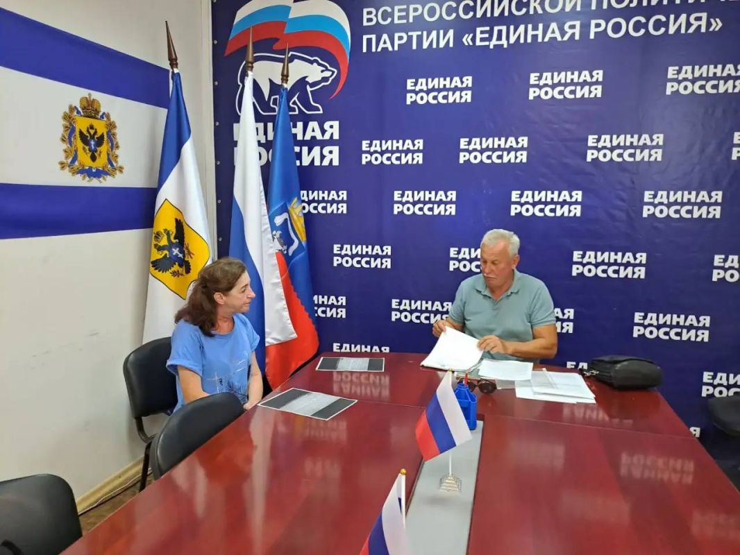 Приём граждан провел депутат Каховского Совета депутатов Игорь Филипчук Приём граждан провел депутат Каховского Совета депутатов Игорь Филипчук