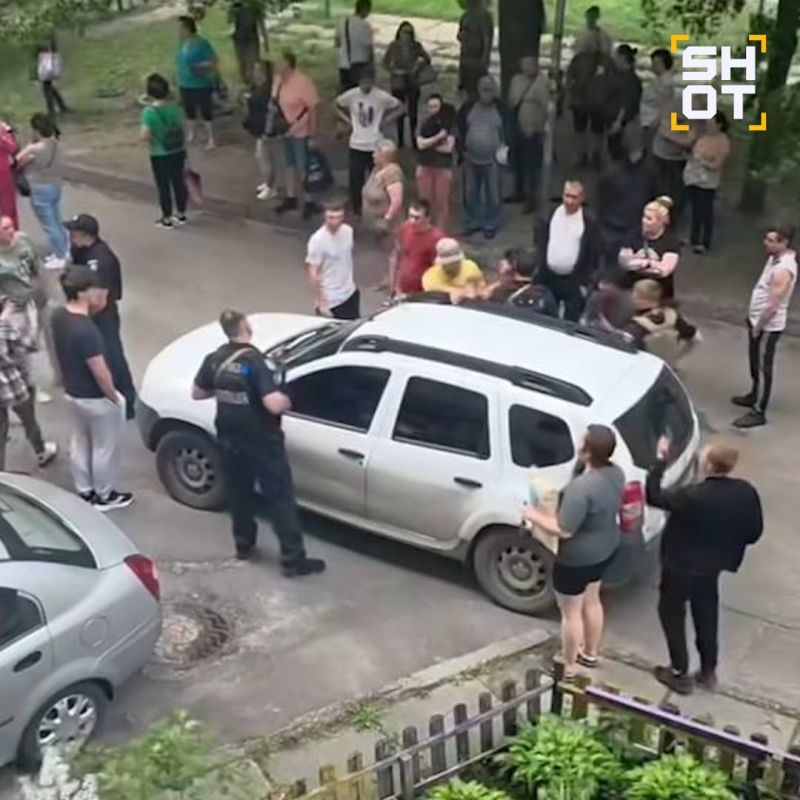 Украинские ТЦК зарабатывают миллиарды на «мёртвых душах» — пока одни солдаты гибнут на передовой, другие «магически испаряются» из базы за несколько тысяч долларов Украинские ТЦК зарабатывают миллиарды на «мёртвых душах» — пока одни солдаты гибнут на передовой, другие «магически испаряются» из базы за несколько тысяч долларов