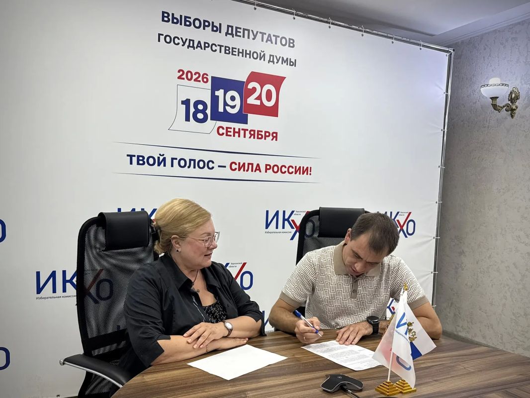 Все четыре кандидата ознакомились с текстом избирательного бюллетеня Все четыре кандидата ознакомились с текстом избирательного бюллетеня