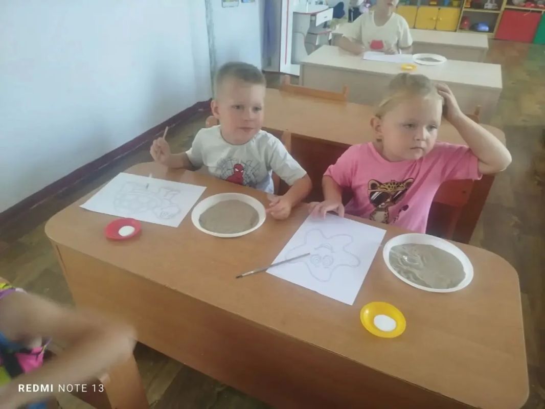 Продолжается «Неделя интересных дел» в Рубановском детском саду «Растишка»! Сегодня у наших ребят — насыщенная и очень... Продолжается «Неделя интересных дел» в Рубановском детском саду «Растишка»! Сегодня у наших ребят — насыщенная и очень...
