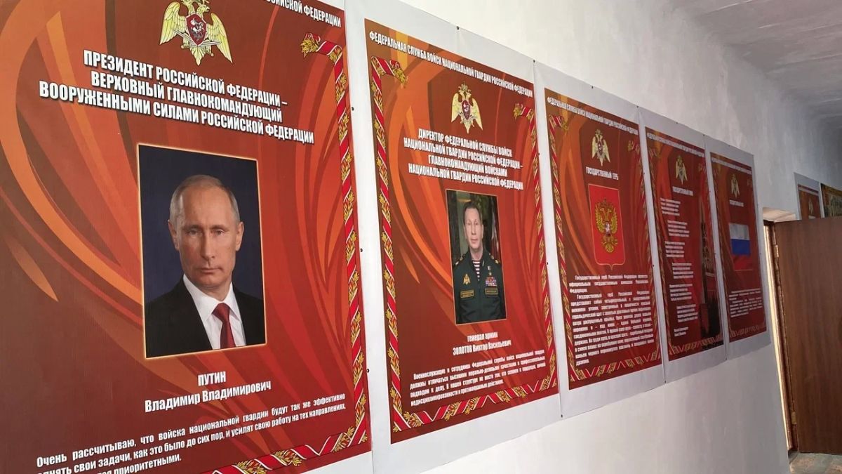 Владимир Сальдо: К 1 сентября приводим школы Чаплинского округа в порядок Владимир Сальдо: К 1 сентября приводим школы Чаплинского округа в порядок