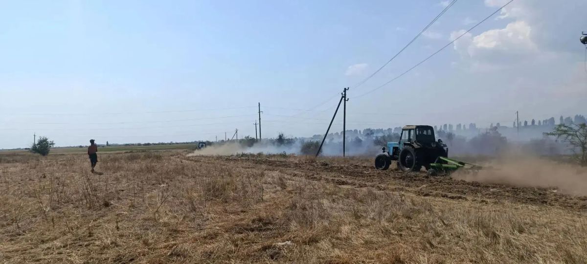 В ТУ «Лазурное» оперативно ликвидировали крупный ландшафтный пожар В ТУ «Лазурное» оперативно ликвидировали крупный ландшафтный пожар