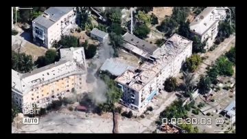 Расчет БпЛА 18-й армии группировки "Днепр" наносит удары по скоплениям противника в Херсоне