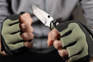 Грабят, режут, убивают. Боевики ВСУ устроили террор населения в Херсоне