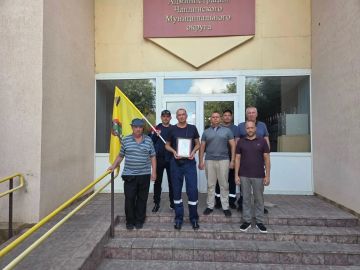В Чаплинском муниципальном округе наградили бригаду рязанцев