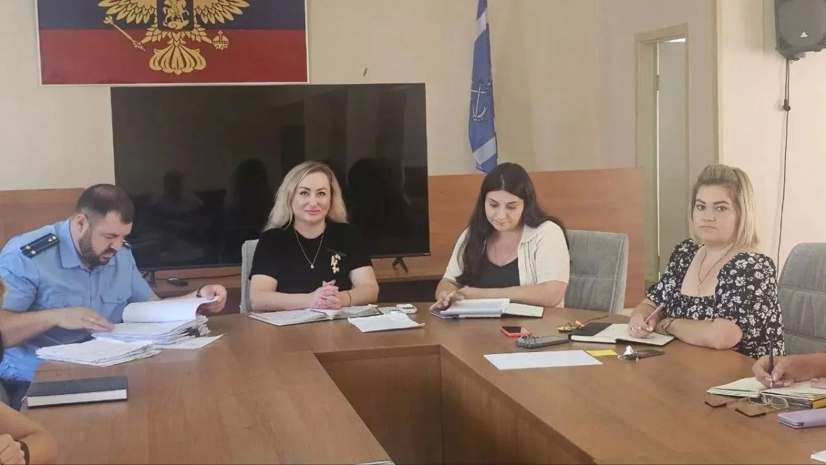 В Скадовске обсудили защиту прав несовершеннолетних В Скадовске обсудили защиту прав несовершеннолетних