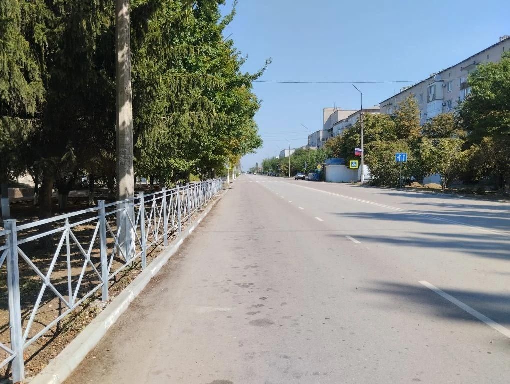 Александр Дудка: Сотрудники МБУ «Джарылгач» продолжают плановые работы по благоустройству Скадовска Александр Дудка: Сотрудники МБУ «Джарылгач» продолжают плановые работы по благоустройству Скадовска